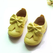  Yellow Big Bow Walking Shoes