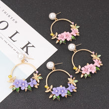  Flower Hoop and Pearl Earrings